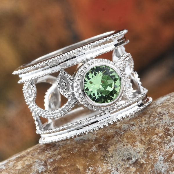 Lustro Stella  Peridot Crystal Solitaire Ring in Rhodium Plated Silver 5.30 Grams