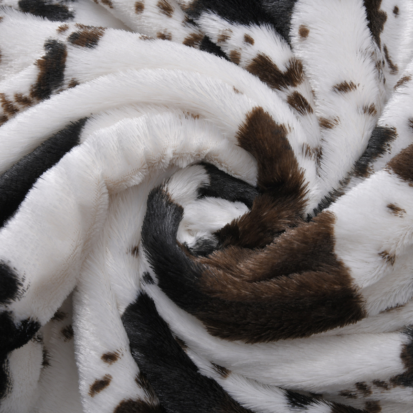 Cow Pattern Sherpa Faux Fur Blanket ( Size 200x150 Cm) - White, Black & Brown
