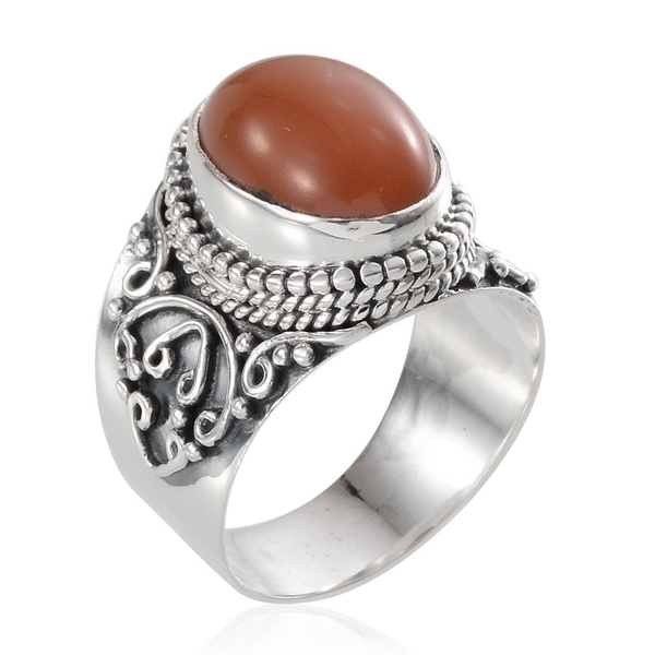 Jewels of India Mitiyagoda Peach Moonstone (Ovl) Solitaire Ring in Sterling Silver 7.020 Ct.