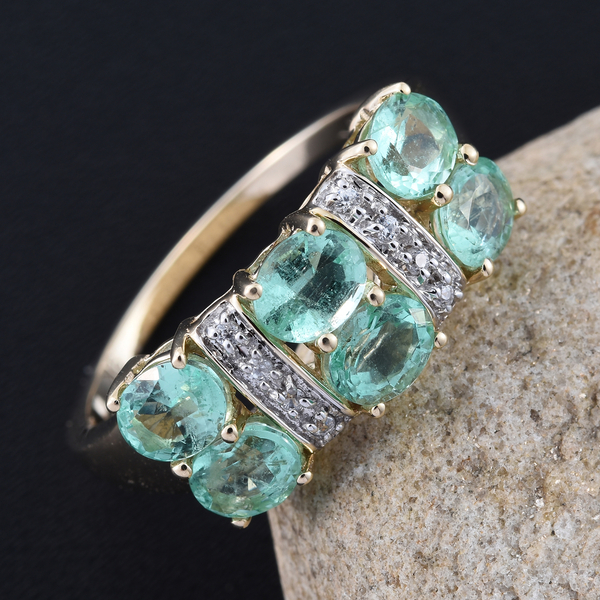 Limited Edition - 9K Yellow Gold Boyaca Colombian Emerald (Ovl), Natural Cambodian Zircon Ring 2.000 Ct.