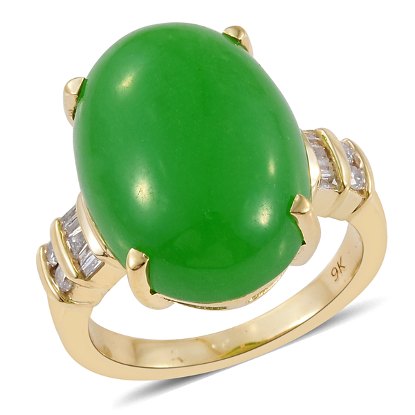 Limited Available 9K Y Gold Green Jade (Ovl 13.55 Ct), Diamond Ring 13.750 Ct. Gold Wt 4.22 Gms.