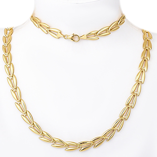 Italian Made 9K Yellow Gold V-Link Necklace Vintage Style (Size 22) with Lobster Clasp, Gold Wt. 12.
