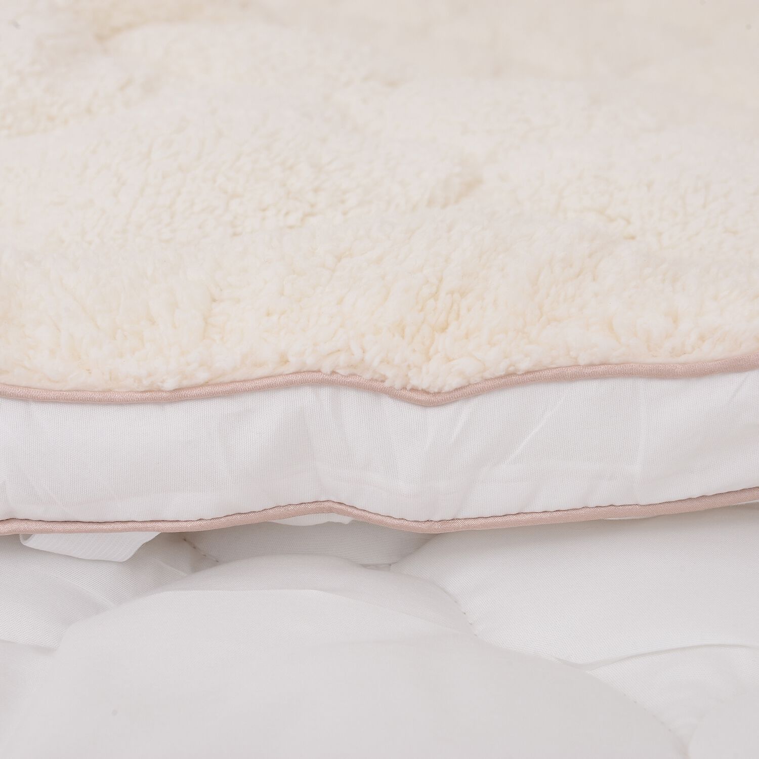 Luxury Teddy Bear Soft and Warm Double Sized Sherpa Mattress Topper with Faux Down Filling in Double Size (140x190 cm) - Oeko-Tex tested