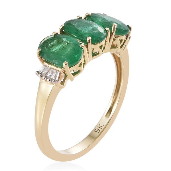 9K Yellow Gold AAA Kagem Zambian Emerald (Ovl 7x5mm) and Diamond Ring 2.250 Ct.