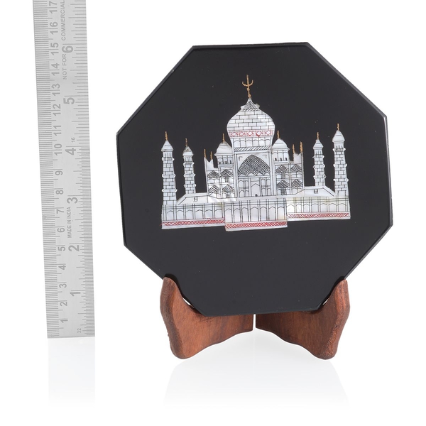 Handcarvd Tajmahal on Black Soap Stone with a Stand- Octagon