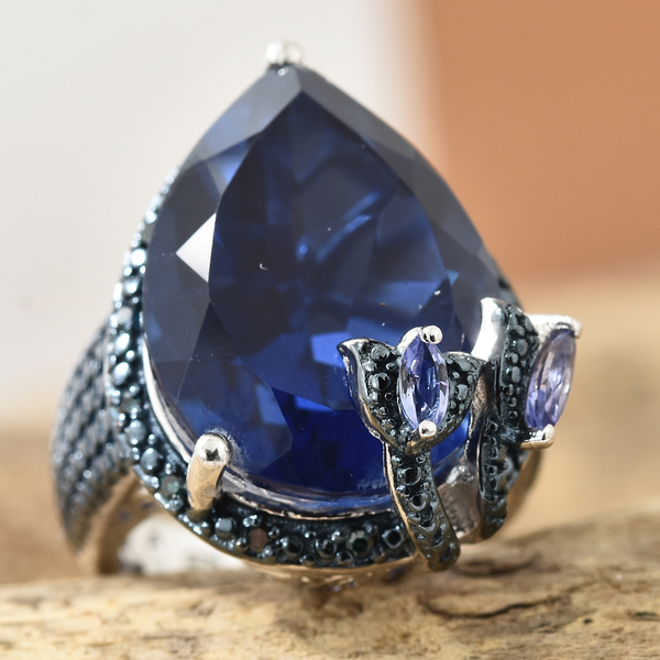 Minas Gerais Twilight Quartz (Pear 16.75 Ct),Tanzanite and Blue Diamond Ring in Platinum Overlay Sterling Silver 17.000 Ct, Silver wt 8.83 Gms