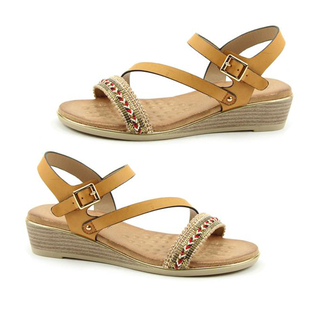 Heavenly Feet Garnet Tan Ladies Wedge Sandals (Size 3)