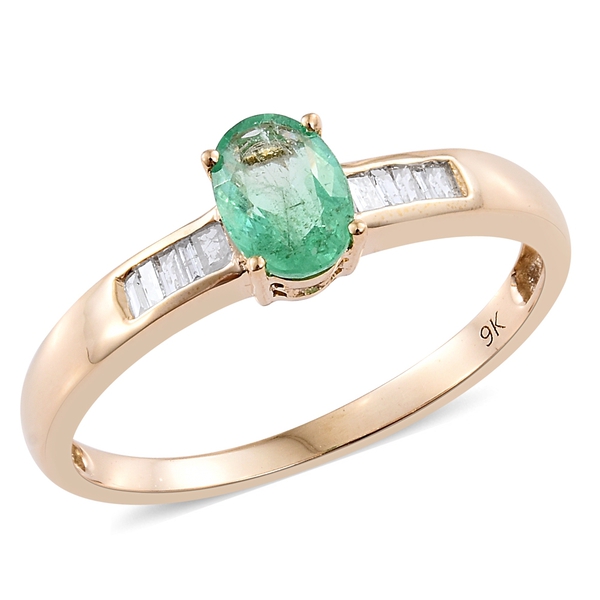 9K Yellow Gold Boyaca Colombian Emerald (Ovl), Diamond Ring 0.900 Ct.