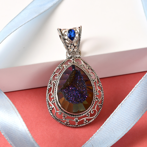 Sajen Silver CULTURAL FLAIR Collection- Agate and Doublet Quartz Pendant in Sterling Silver 24.08 Ct