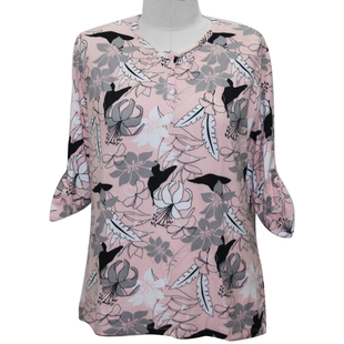 Aura Boutique Supersoft Neck Detail Printed Top in Pink (Size XL, 20-22)
