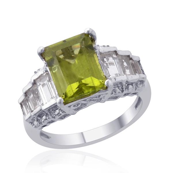 Hebei Peridot (Oct 2.25 Ct) White Topaz Ring in Platinum Overlay Sterling Silver 3.000 Ct.