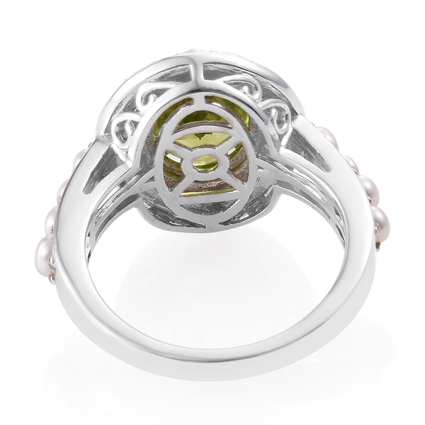 Designer Inspired - Hebei Peridot (Ovl 3.25 Ct), Fresh Water Pearl Ring in Platinum Overlay Sterling Silver 5.000 Ct.