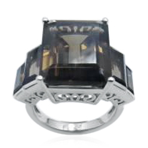 Brazilian Smoky Quartz (Oct 14.00 Ct) Ring in Rhodium Plated Sterling Silver 20.000 Ct.