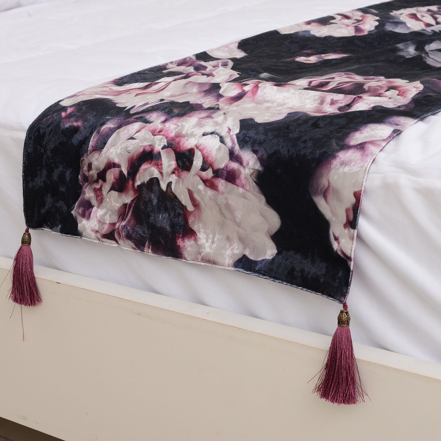 Sateen Lined Crushed Velvet Table Runner with Gardenia Print and Tassels (Size 40x160 cm)