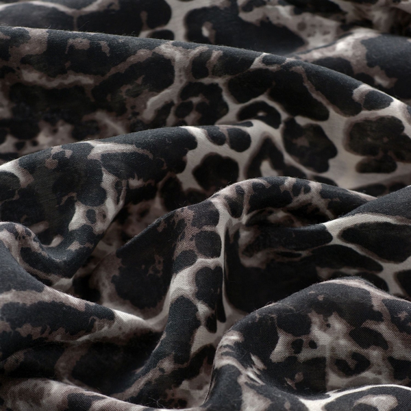 Leopard Printed Black Colour Scarf (Size 185x105 Cm)