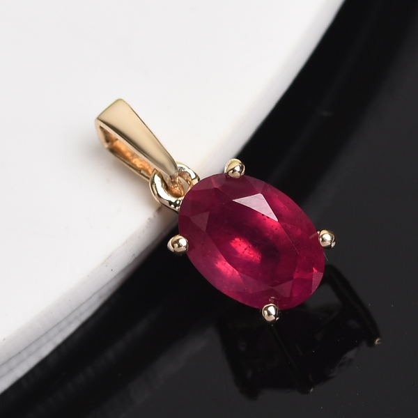9K Yellow Gold AA African Ruby (Ovl 7x5 mm) Pendant 1.100 Ct.