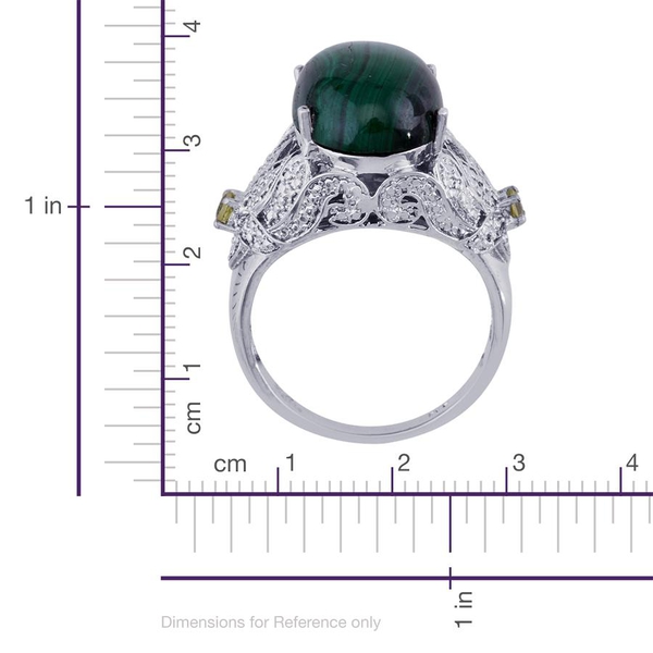 Malachite (Ovl 14.25 Ct), Hebei Peridot and Diamond Ring in Platinum Bond 14.510 Ct.