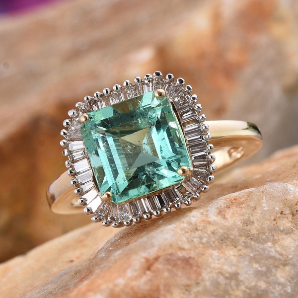 ILIANA 18K Y Gold Boyaca Colombian Emerald (Oct 3.00 Ct), Diamond Ring 3.500 Ct.