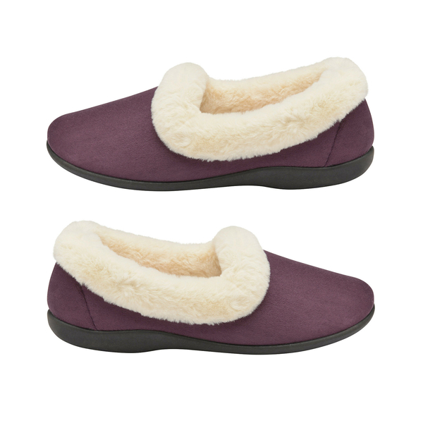 Dunlop Sandie Ladies Fleece Lined Collared Full Slippers in Purple