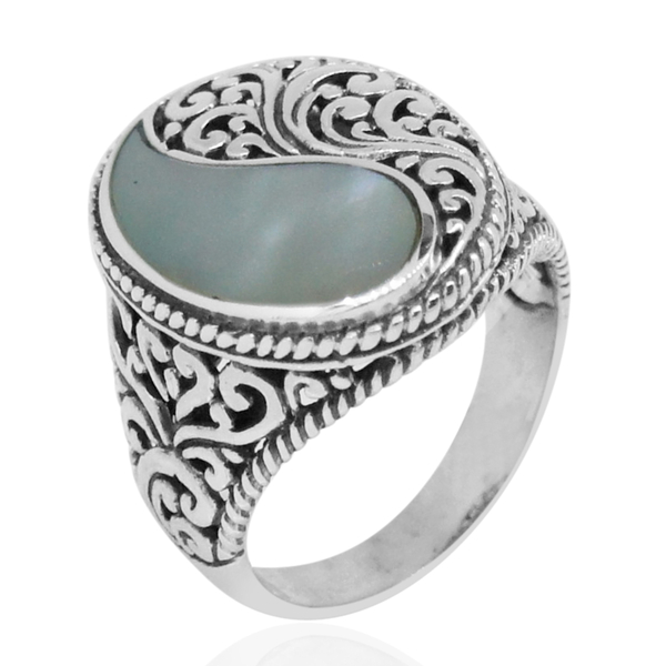 Royal Bali Collection Mother of Pearl Ring in Sterling Silver