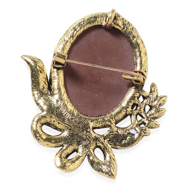 Champagne Colour Austrian Crystal (Rnd) Cameo Brooch in Gold Tone
