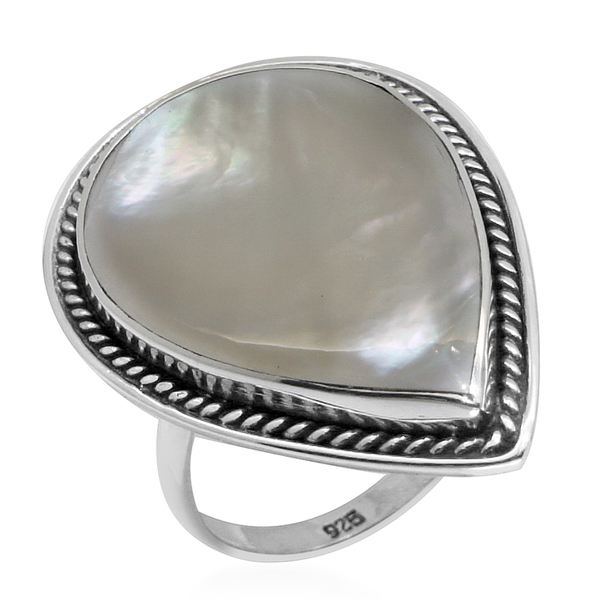 Royal Bali Collection Mother of Pearl (Pear) Ring in Sterling Silver