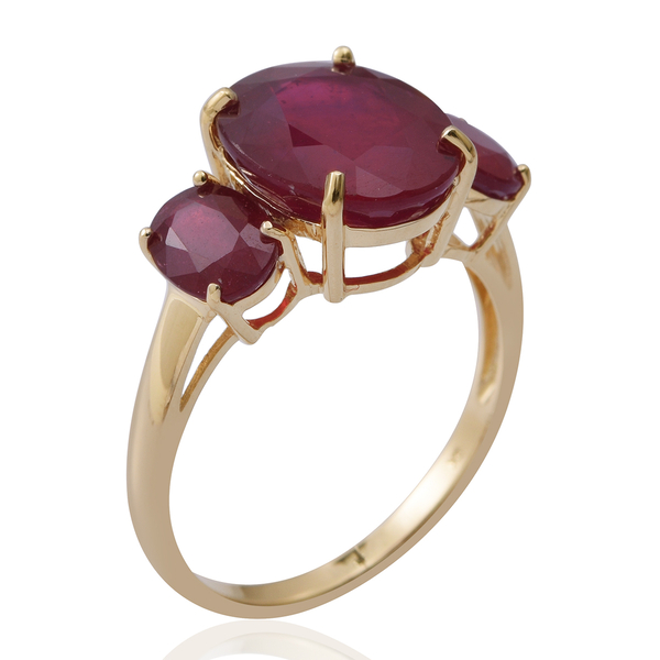 Limited Edition- 9K Yellow Gold AA African Ruby (Rare Size Ovl 12x10 mm 6.80 Ct) 3 Stone Ring 9.000 Ct.