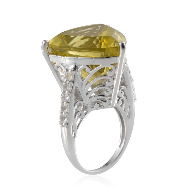 Natural Green Gold Quartz (Trl 25.00 Ct), White Topaz Ring in Platinum Overlay Sterling Silver 25.750 Ct.