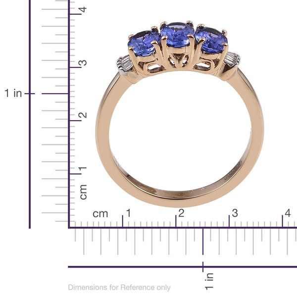 ILIANA 18K Yellow Gold 1.50 Carat AAA Tanzanite Oval Trilogy Ring with Diamond SI G-H.