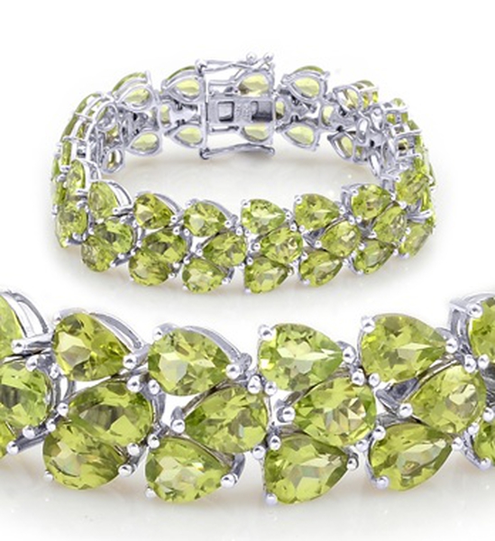 Hebei Peridot (Pear) Bracelet in Rhodium Plated Sterling Silver (Size 7) 50.000 Ct.
