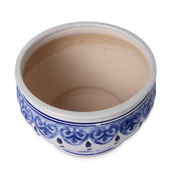 Classic Chinese Porcelain Blue and White Colour Printed Planter (Size 26 Cm and 20 Cm)