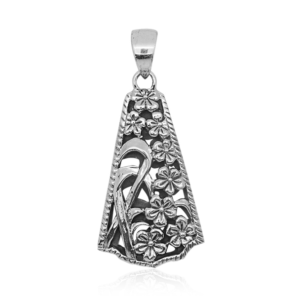 Royal Bali Collection Sterling Silver Floral Pendant, Silver wt 5.51 Gms.