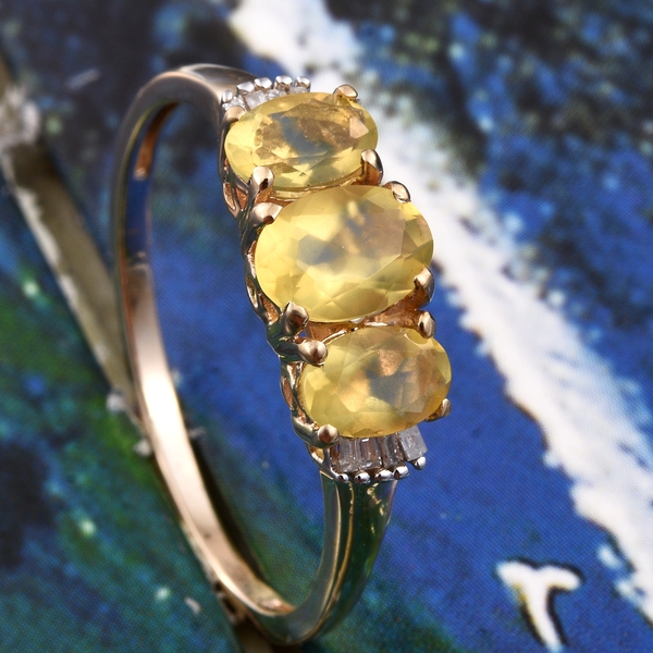 9K Y Gold Natural Canary Opal (Ovl 0.60 Ct), Diamond Ring 1.250 Ct.