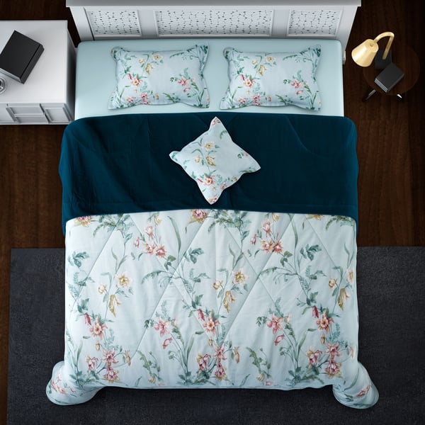 4 Piece Set - SERENITY NIGHT 100% Mulberry Silk Quilt with 100% Cotton Cover (200x200cm) 2 Pillow Cases (50x70+5cm) and Cushion Cover (40x40cm) in Mint Green (Size Double - 800GM)