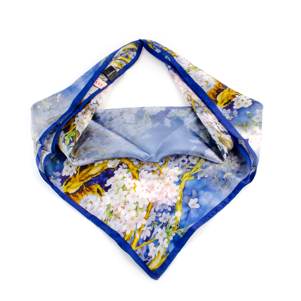 LA MAREY Pure 100% Mulberry Silk Scarf with Velvet Drawstring Pouch in Cherry Blossom Print  - Blue (Size 52x52cm)