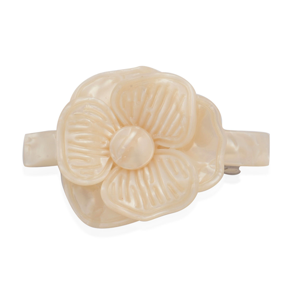 Flower Pattern Hair Clip in Resin with Simulated Puka Shell
