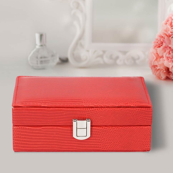 Grace Collection - Lizard Skin Pattern Rectangular Shaped  Anti-Tarnish Jewellery Box with Inside Mirror, Ring Rows & 2 Sections (Size 16x10x6cm) - Red