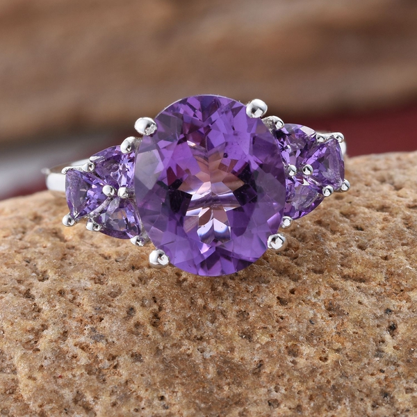 Amethyst (Ovl 4.25 Ct) Ring in Platinum Overlay Sterling Silver 4.750 Ct.