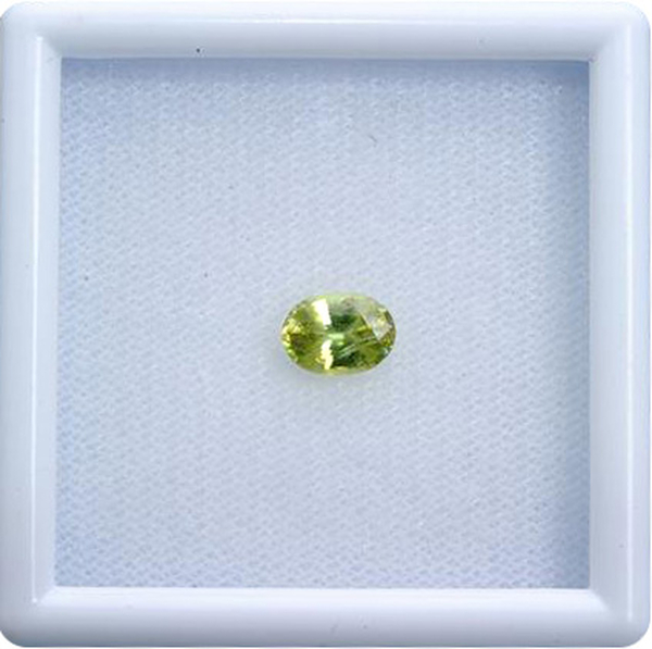 Sava Sphene (Ovl 7x5 mm Faceted 3A) 0.870 Ct.