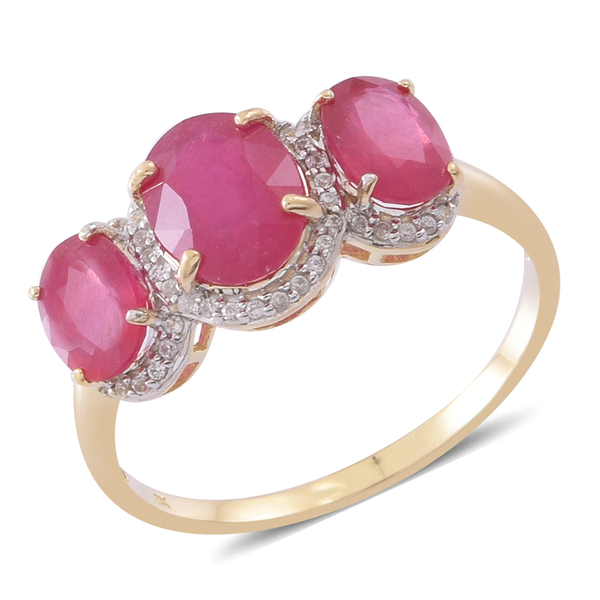 9K Yellow Gold AAA African Ruby (Ovl 2.25 Ct), Natural White Cambodian Zircon Ring 5.150 Ct.