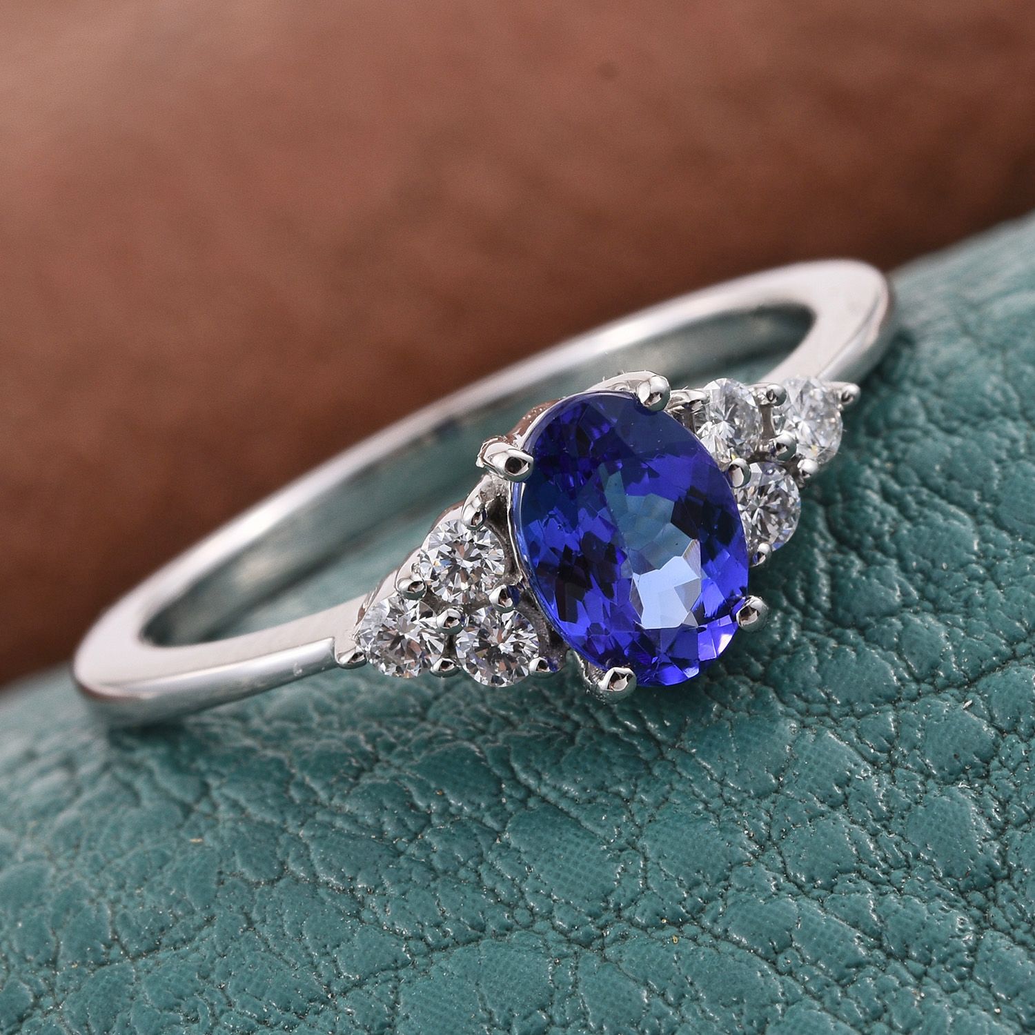 RHAPSODY 950 Platinum 1 Carat AAAA Tanzanite Oval, Diamond VS E-F Ring.