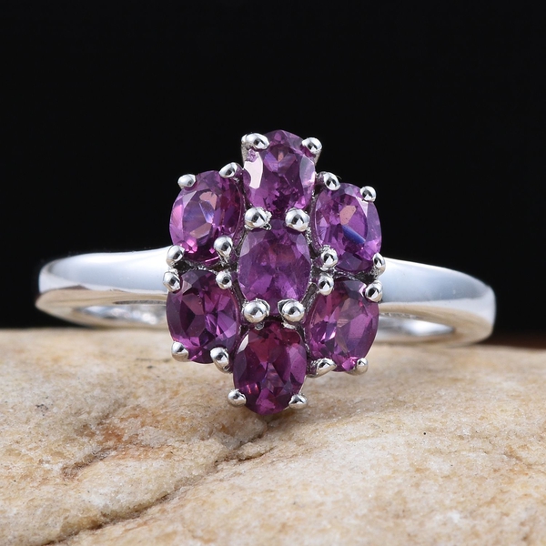 Rare Mozambique Grape Colour Garnet (Ovl) 7 Stone Floral Ring in Platinum Overlay Sterling Silver 1.500 Ct.