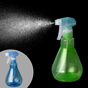Set of 2 - Pack Refillable Sprayer in Blue and Green (Size: 10x19Cm) - 500ML