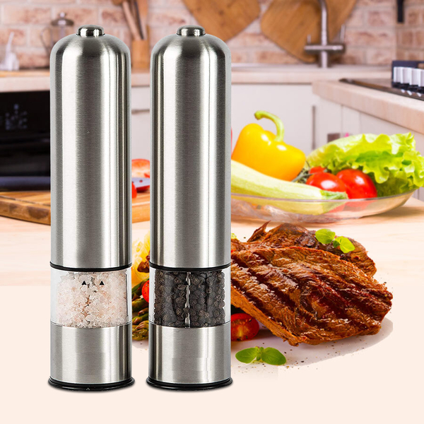 Set of 2 - Electric Pepper and Salt Grinder (Requires 4xAA Batteries - Not Included)