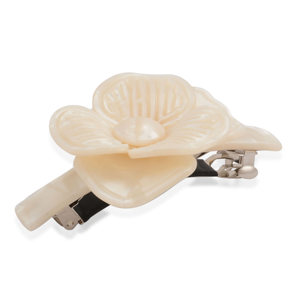 Flower Pattern Hair Clip in Resin with Simulated Puka Shell
