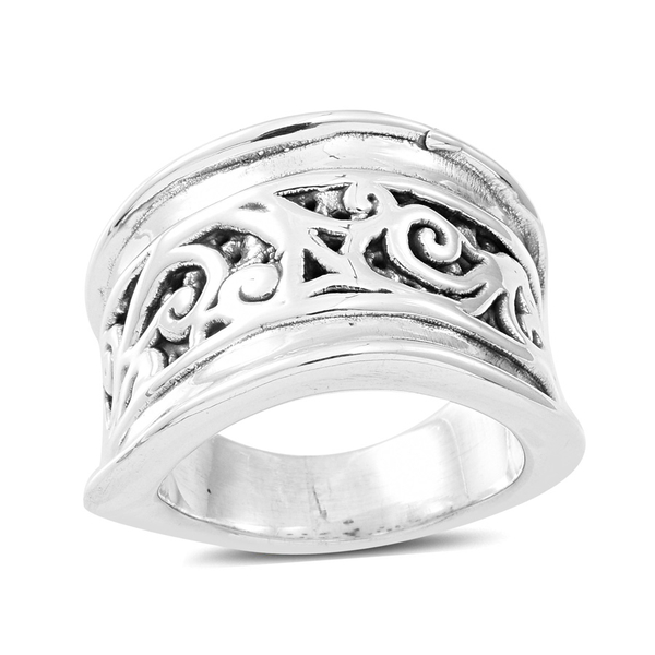 Thai Sterling Silver Ring, Silver wt 5.40 Gms.