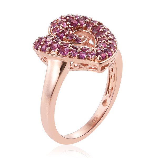 GP Rhodolite Garnet (Rnd), Kanchanaburi Blue Sapphire Heart Ring in Rose Gold Overlay Sterling Silver 2.000 Ct.