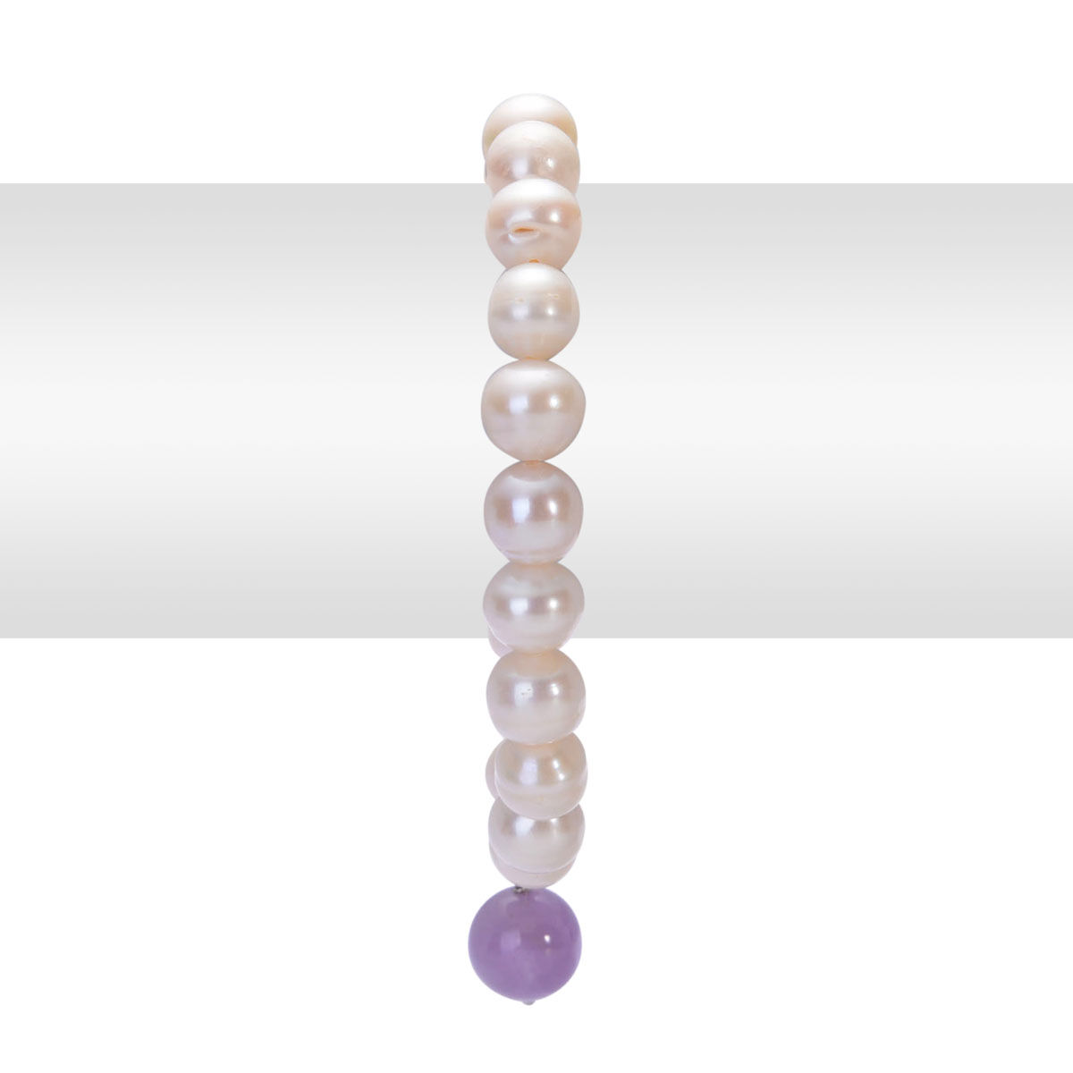 Fresh Water Pearl (9-11mm) and Purple Jade Stretchable Bracelet 60.000 Ct.