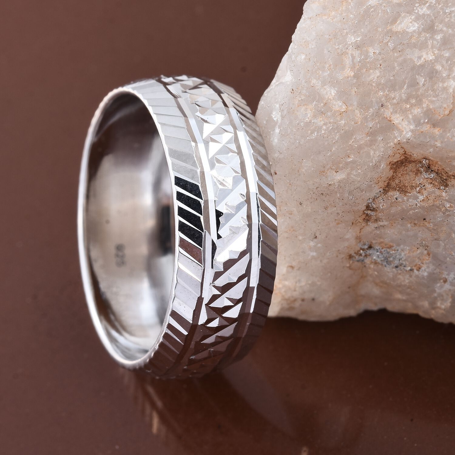 Rhodium Plated Sterling Silver Diamond Cut Band Ring, Silver wt 3.70 Gms.