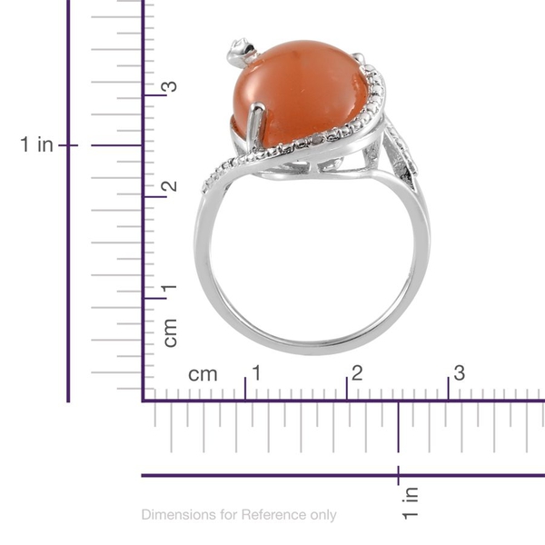 Mitiyagoda Peach Moonstone (Ovl 9.50 Ct), Diamond Ring in Platinum Overlay Sterling Silver 9.510 Ct.